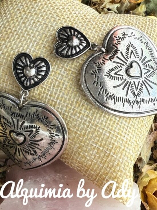 ALQUIMIA Jewelry - BRUTALIST/ Wester style huge silver hearts earrings
